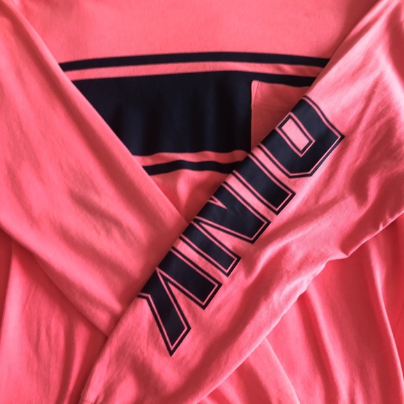 PINK long sleeve 🌷💄👛🌸🌺 - Picture 2 of 3